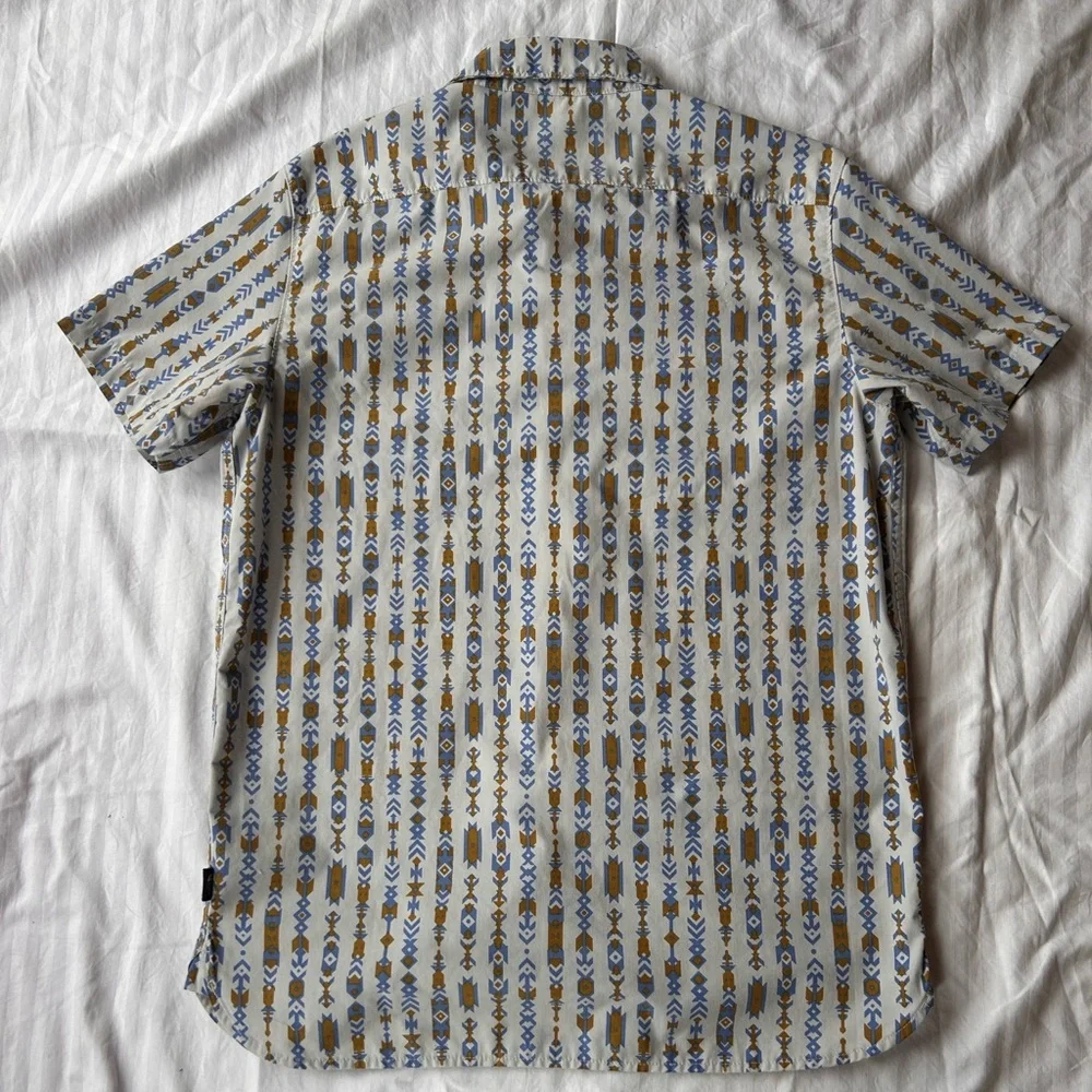 The North Face Aztec Print Buttondown Size Medium